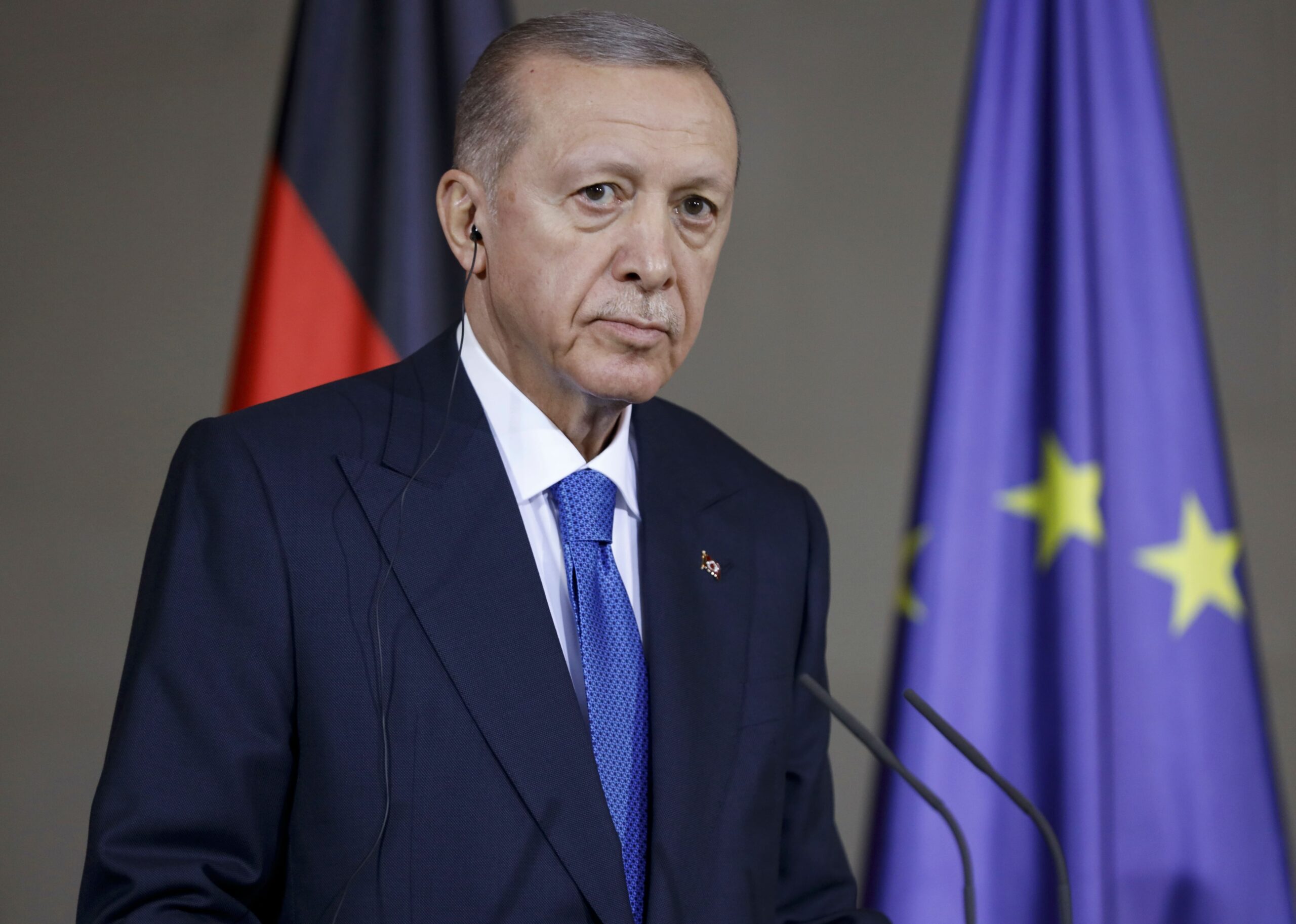 Merz Calls for Stronger Ties with Turkey