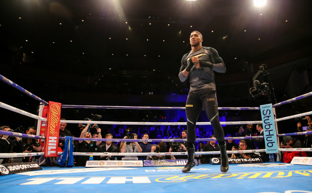 Joshua ends Paul experiment with emphatic sixth-round knockout