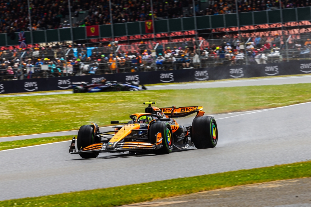 Qatar Shock Turns Championship Battle Into a Three-Way Thriller