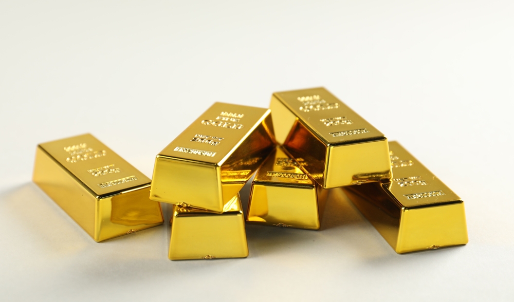 Gold and silver cap turbulent year after historic surge