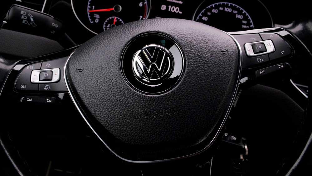 Volkswagen Plans 20% Cost Cuts by 2028 Amid Rising Chinese Competition